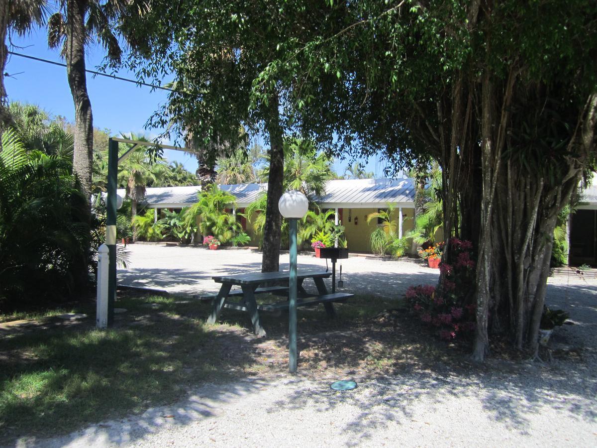 Anchor Inn And Cottages Sanibel Esterno foto